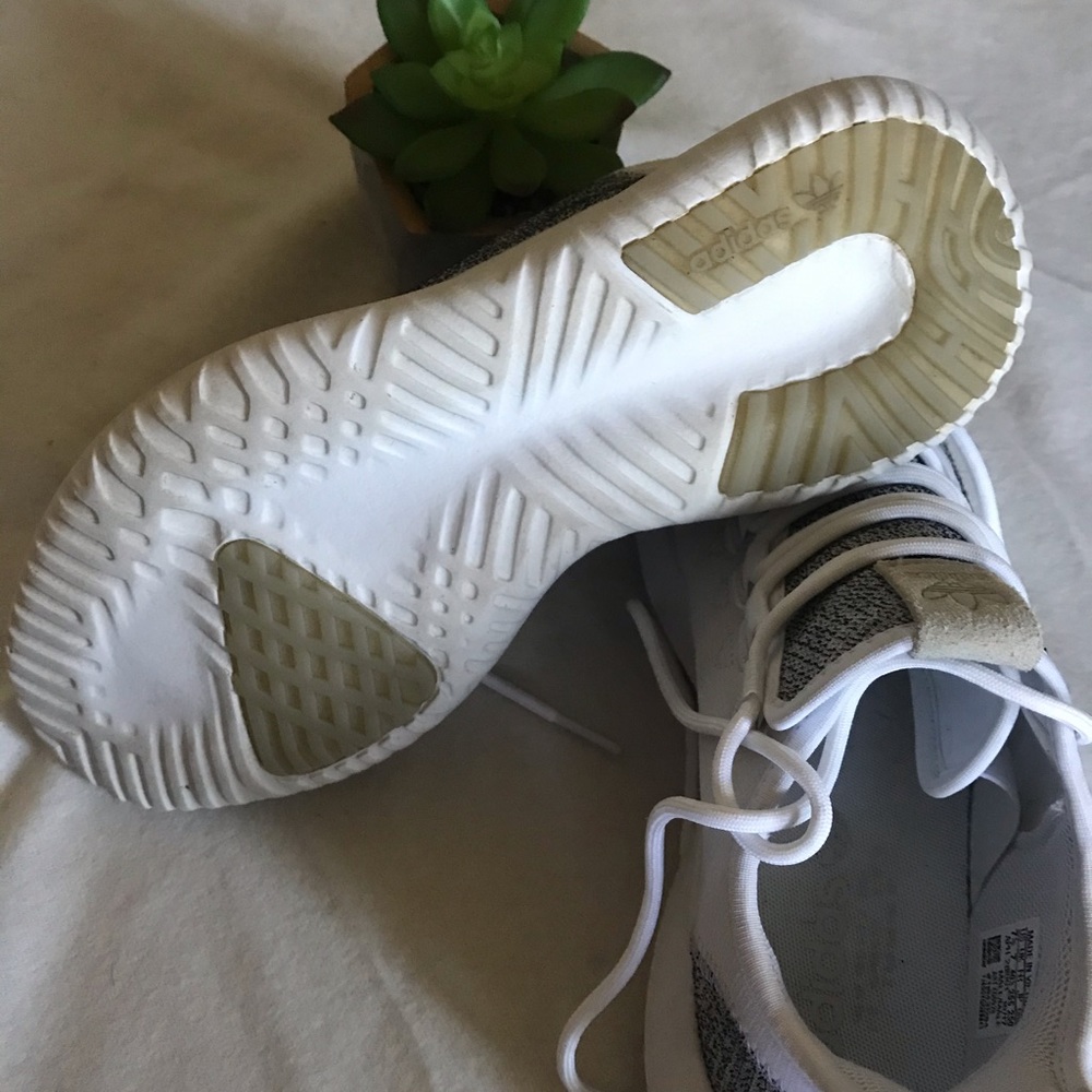 ADIDAS TUBULAR SHADOW - Picture 4 of 6